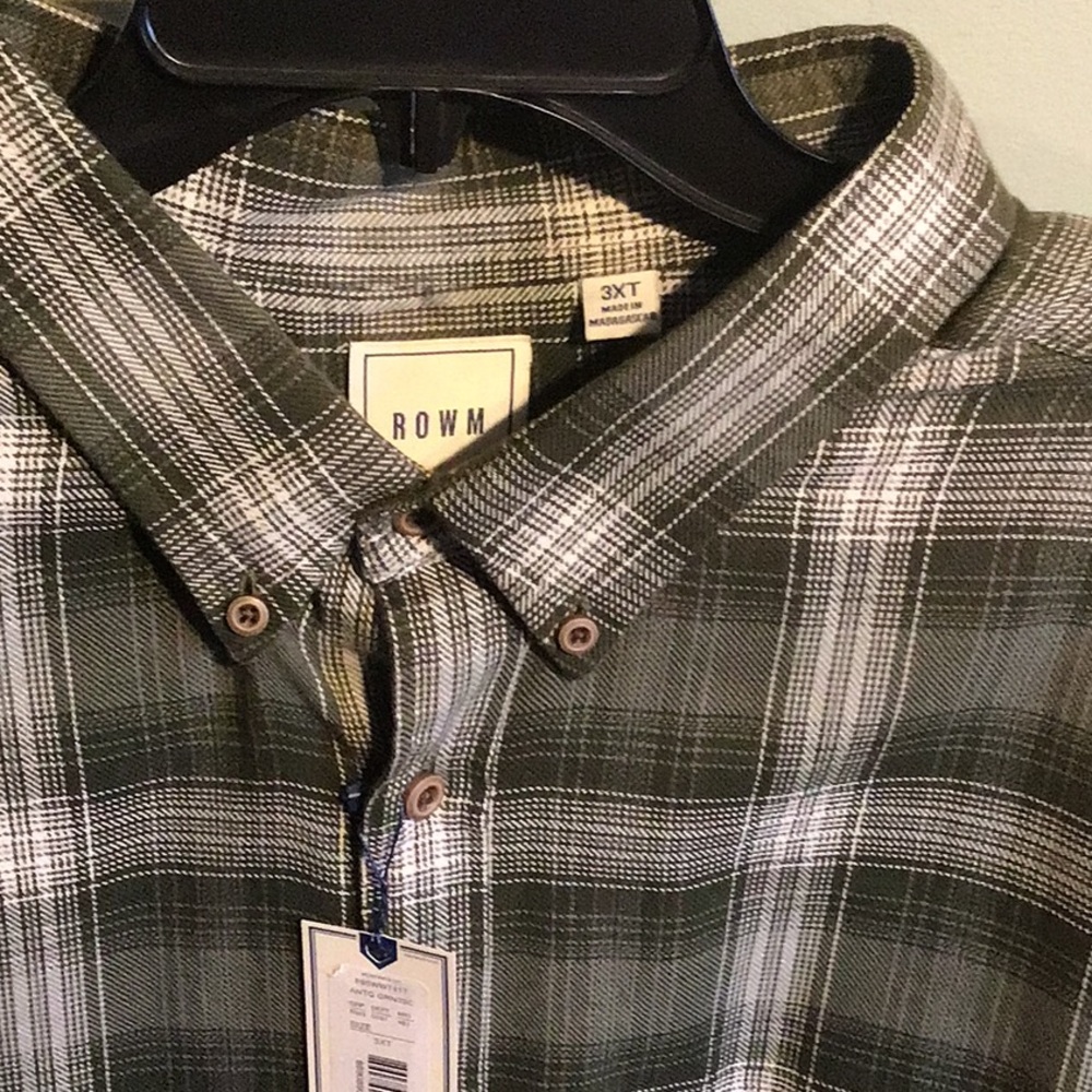 Casual Button Down Shirt in Green